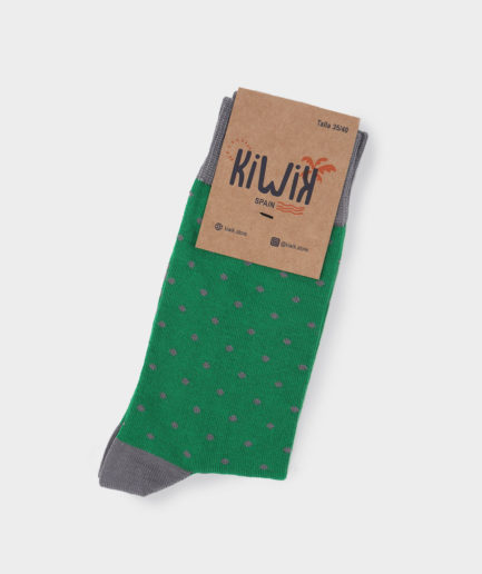 calcetines verdes con puntos gris